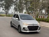 Xe 1 chủ từ mới, giá tốt, đủ hồ sơ sang tên