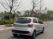Xe 1 chủ từ mới, giá tốt, đủ hồ sơ sang tên