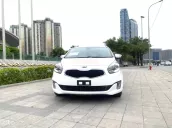 Màu trắng xe rất đẹp 11 vạn km