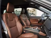 Xả kho xe mới, tặng 100 triệu đồng, tặng 50% lệ phí trước bạ cùng 1 năm bảo hiểm thân vỏ