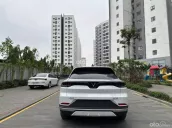 Xe mua pin còn miễn phí sạc tới 2027