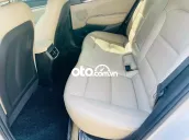 Hyundai Elantra 2019 2.0AT - 72000 km