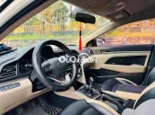 Hyundai Elantra 2019 1.6MT - 78600 km