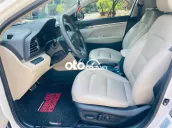 Hyundai Elantra 2019 2.0AT - 72000 km