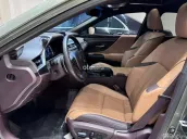 Lexus ES 250 Model 2021
