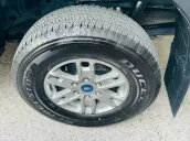 Bán tải số sàn 1 cầu chuyên chở hàng giá hợp lý, đi lướt