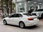 BMW 320i 2019