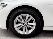BMW 320i 2019