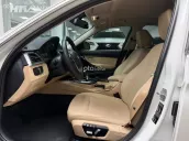 BMW 320i 2019