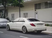 Màu trắng nội thất đen cực đẹp