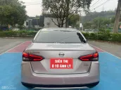 Sedan 5 chỗ số tự động, nổi tiếng lành bền, tiết kiệm