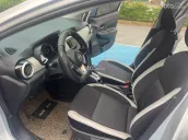 Sedan 5 chỗ số tự động, nổi tiếng lành bền, tiết kiệm