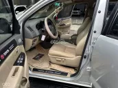SUV 7 chỗ cực đẹp, máy xăng cực khỏe, keo chỉ Zin tuyệt đối