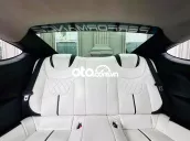 Hyundai Genesis 2010 Coupe 2.0 AT - 110000 km