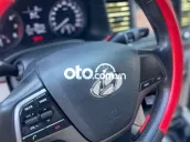 Hyundai Elantra 2019 1.6MT - 70000 km