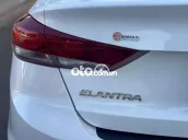Hyundai Elantra 2019 1.6MT - 70000 km