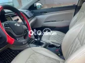 Hyundai Elantra 2019 1.6MT - 70000 km