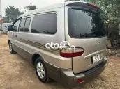 starex 2007 tự động 6 chỗ