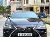1 viên ngọc đẹp, sáng cho khách yêu xế cưng