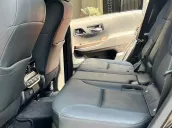 Mẫu SUV đẳng cấp, chuyên gia mặt đất