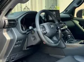 Mẫu SUV đẳng cấp, chuyên gia mặt đất