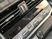Mẫu SUV đẳng cấp, chuyên gia mặt đất