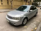 Xe bảo dưỡng kĩ nên còn rất đẹp