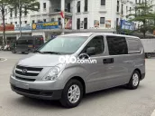 Màu Bạc Máy Xăng 6 Chỗ