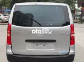 Màu Bạc Máy Xăng 6 Chỗ