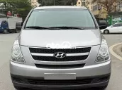 Màu Bạc Máy Xăng 6 Chỗ
