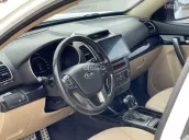 Xe gia đình chạy rất giữ gìn