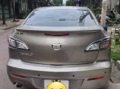 Xe nhà. Đầy đủ tính năng trong tầm giá. Cửa sổ trời, đèn bi xenon + gạt mưa tự động, cam 360