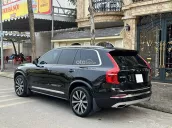 CHIẾC XE GIA ĐÌNH RỘNG RÃI - XC90