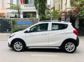 1,9v km