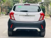 1,9v km