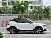 MODEL 2020 MỘT CHỦ TỪ MỚI
