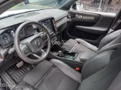 MODEL 2020 MỘT CHỦ TỪ MỚI