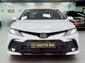 Xe Màu Trắng Ngọc Trai - Nội thất Kem