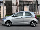 Gía 300 triệu