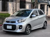 Gía 300 triệu