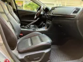 Gia đình bán xe Mazda 6 Skyactive full option