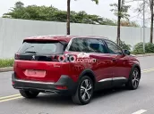 Màu Đỏ, xe chạy chuẩn 11v km, full lịch sử bảo dưỡng trong hãng