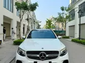 GLC300 sx2019 trắng nội thất đen siêu đẹp