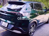 Xe gia đình dùng kỹ như mới