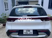 Kia Sonet 2023 Premium 1.5 AT - 8500 km