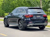 Mercedes-Benz GLC300 V1 xanh / đen sx2022