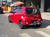 Một chủ mua từ mới đi 28 ngàn kilomet
