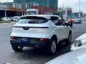 Một chủ mua từ mới bản thuê pin đi đúng 10 ngàn kilomet