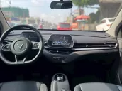 Một chủ mua từ mới bản thuê pin đi đúng 10 ngàn kilomet