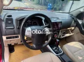 Isuzu Mu X 2018 1.9 4X2 AT - 180000 km